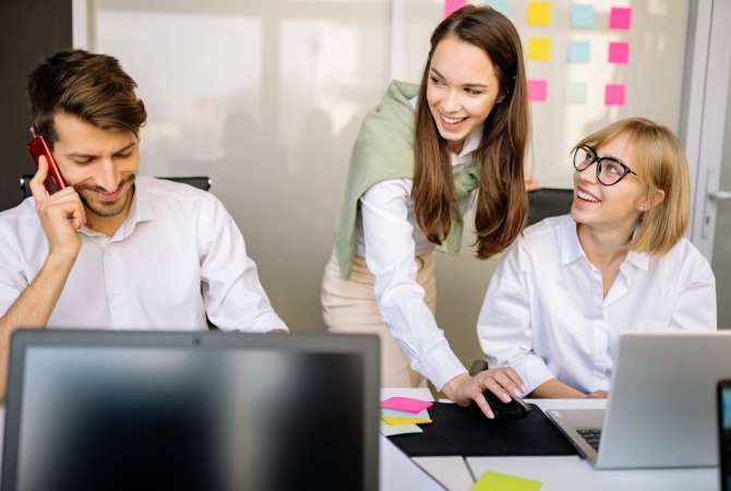 Njoftime Pune per OPERATOR TELEFONIK Spanjisht,frëngjisht, italisht, greqisht, gjermanisht ne Tirane