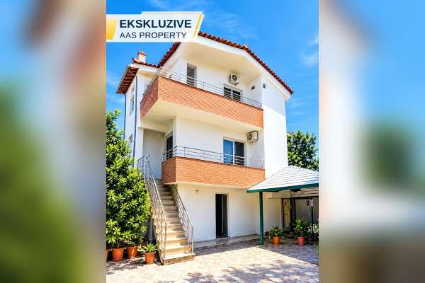 Shtepi ne shitje 5+1 ne Vlore - 197,000 Euro