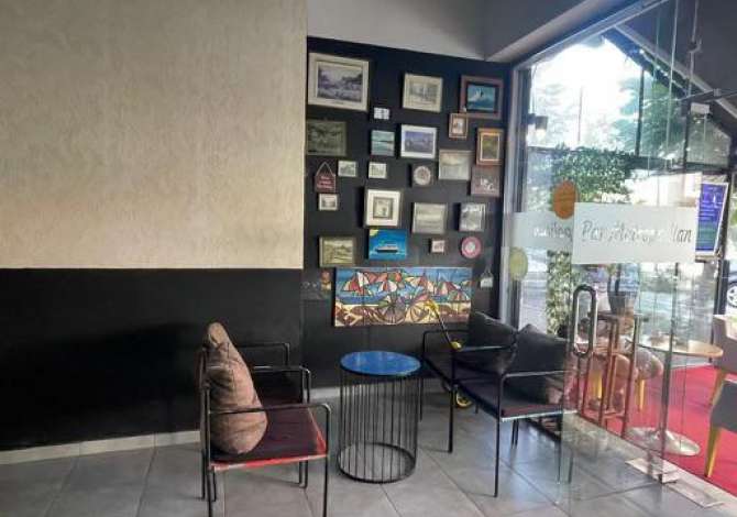 Ambient biznesi me qera 2+1 ne Tirane - 50,000 Leke