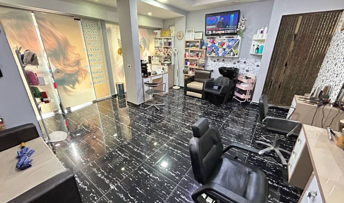 Shitet Ambjent Biznesi , Ali Demi , 65,000  Euro , Me hipoteke