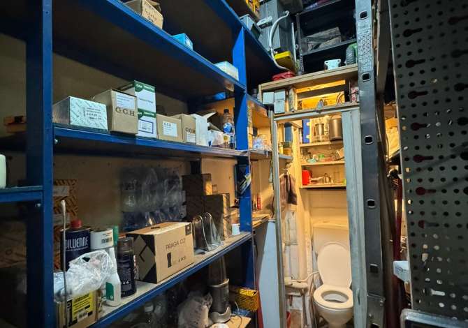 Business Property in Sale 6+1 in Tirana - 210,000 Euro