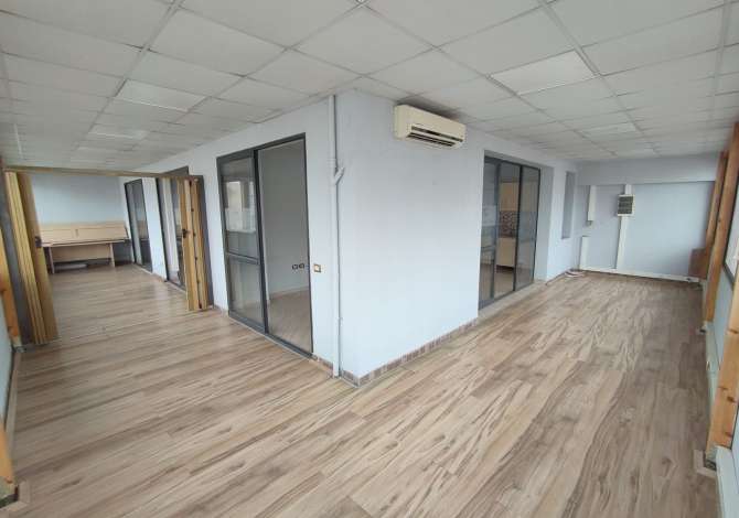 Ambient biznesi me qera 3+1 ne Tirane - 400 Euro