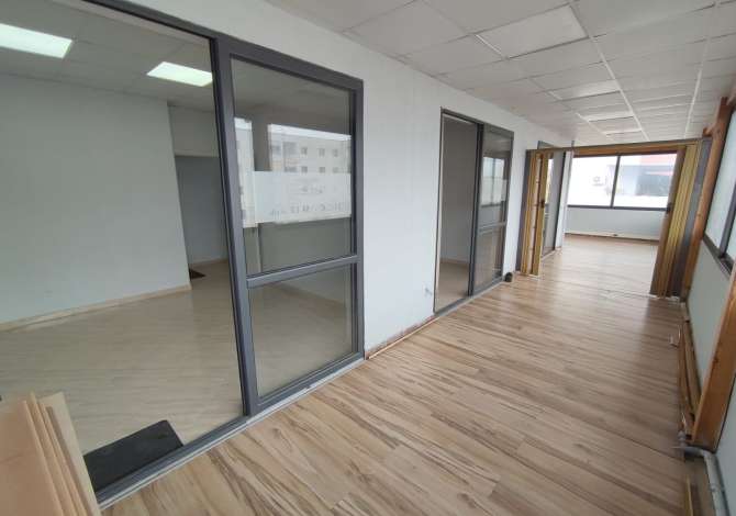 Ambient biznesi me qera 3+1 ne Tirane - 400 Euro