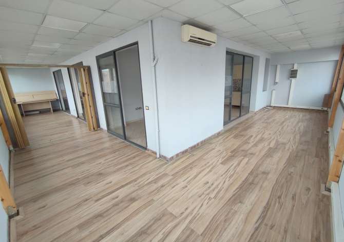 Jepet Me QERA Apartament 👉 Per Zyre 📍 Astir , Prane Bar 2 Palmat 💶 Cmimi 400 Euro