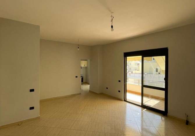 Qera Apartment 3+1+2 📍prane Hotel Unik, Liqeni i Thate 💶Cmimi 700 Euro