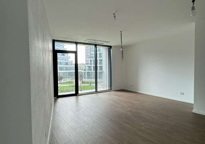 Business Property in Sale 3+1 in Tirana - 950 Euro