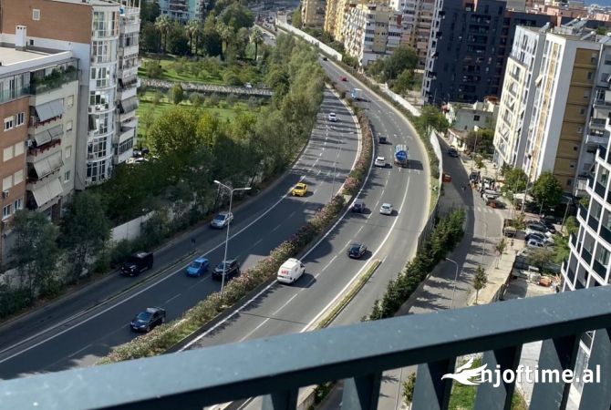 Business Property for Rent 3+1 in Tirana - 1,000 Euro