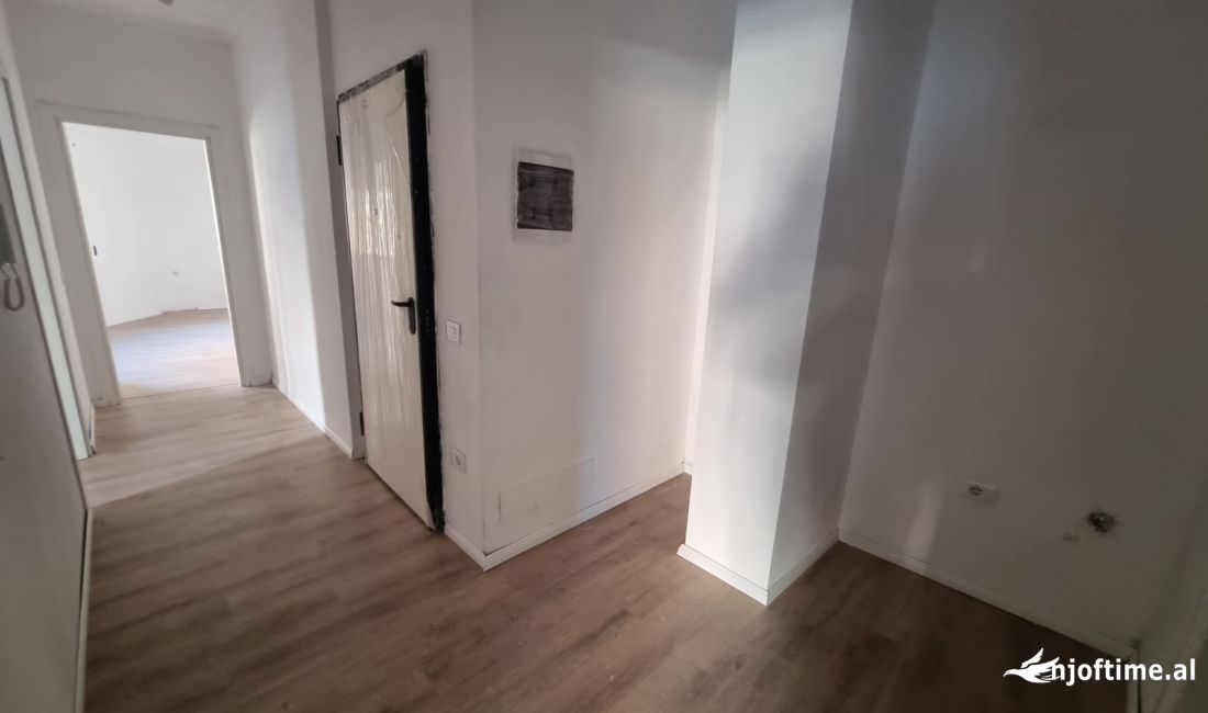 Qera ambient Biznesi📍Oasis Residence Cmimi:55.000 Leke