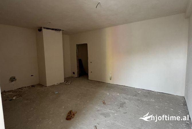 Shitet Apartament 1+1📍Laprake Cmimi:138.500 Euro