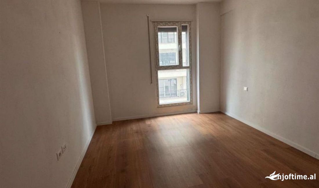 Qera ambient per Zyre📍Don Bosko Cmimi:600 Euro