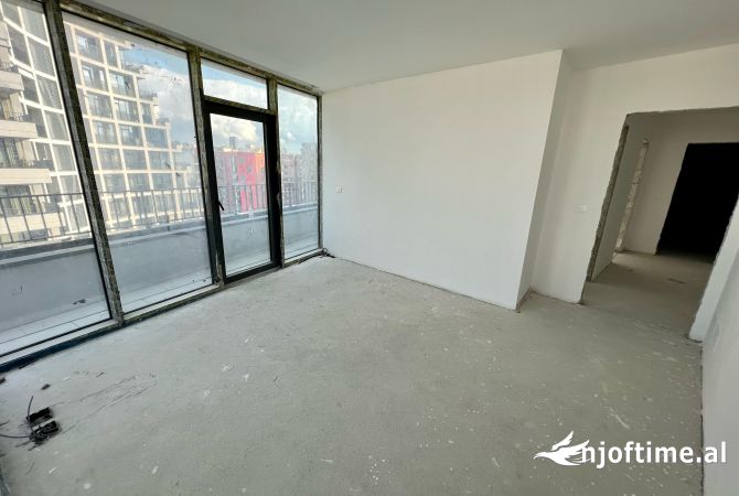 Shtepi ne shitje Apartament ne Tirane, 3+1, Mobilimi Bosh, pa mobiluar, Pagesa 645,000  Euro.