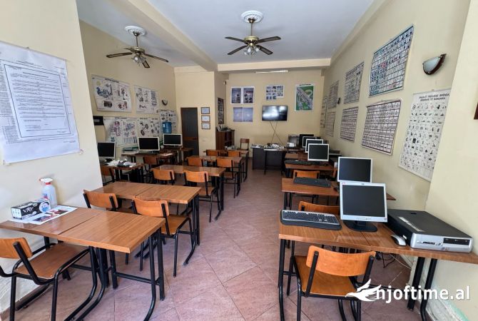 Business Property in Sale 1+1 in Tirana - 150,000 Euro