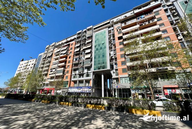 Ambient biznesi ne shitje 4+1 ne Tirane - 210,000 Euro