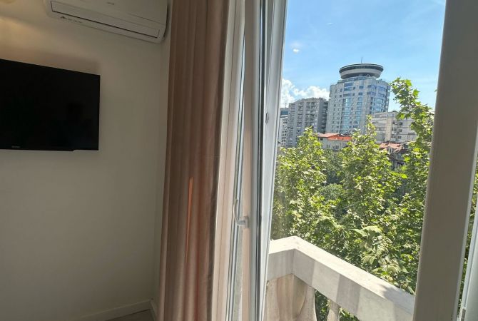 Shtepi ne shitje Apartament ne Tirane, Garsoniere, Mobilimi E mobiluar, Pagesa 220,000  Euro.