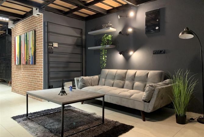 📣Qera Ambient per Zyre📍Rruga Frosina Plaku💶Cmimi:550 Euro