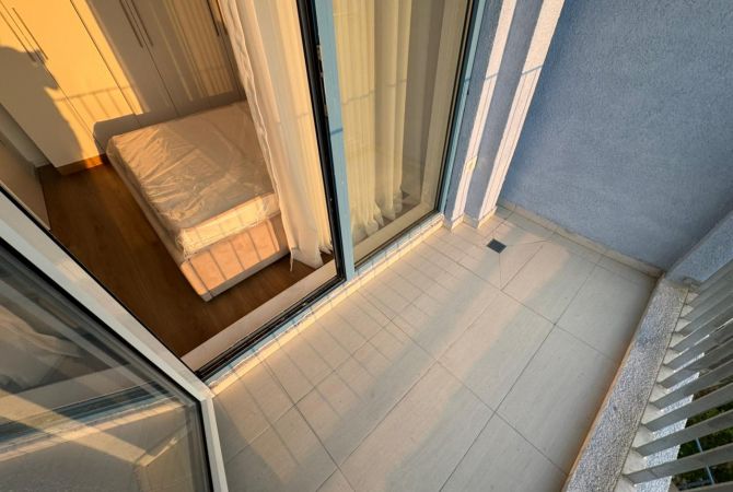 Shtepi me qera Apartament ne Tirane, 1+1, Mobilimi E mobiluar, Pagesa 450  Euro.