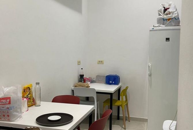 Qera Ambient per Zyre📍Bllok 💶Cmimi:4000 Euro