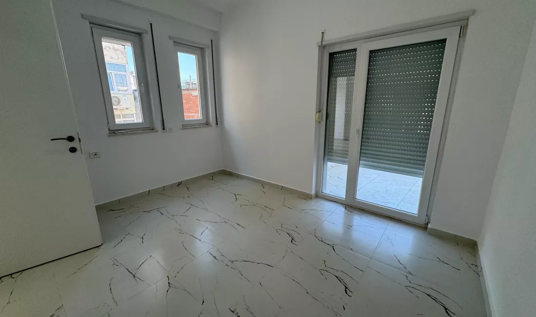 Qera Ambient per Zyre📍Mine Peza