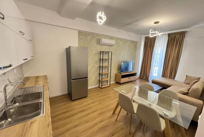 Shtepi me qera Apartament ne Tirane, 1+1, Mobilimi E mobiluar, Pagesa 45,000  Leke.