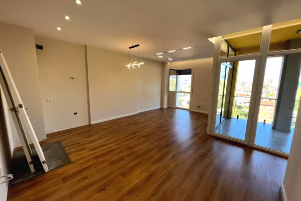 Shtepi ne shitje 2+1 ne Tirane - 185,000 Euro