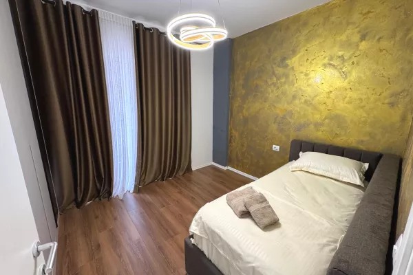 Shtepi me qera Apartament ne Tirane, 2+1, Mobilimi E mobiluar, Pagesa 900  Euro.