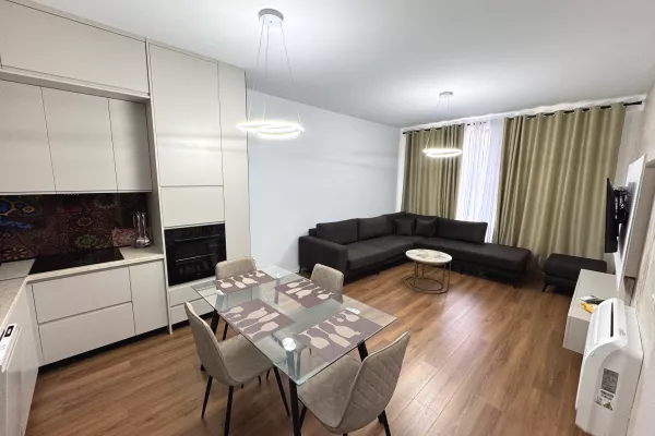 Shtepi me qera Apartament ne Tirane, 2+1, Mobilimi E mobiluar, Pagesa 900  Euro.
