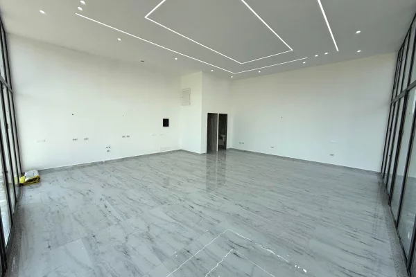 Business Property for Rent 1+1 in Tirana - 800 Euro