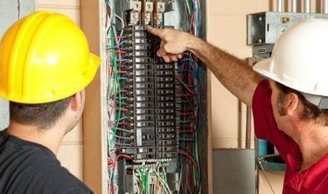 Offerte di lavoro a Tirana, Profession Elektricist,Hidraulik , , Pagamento Trattabile.