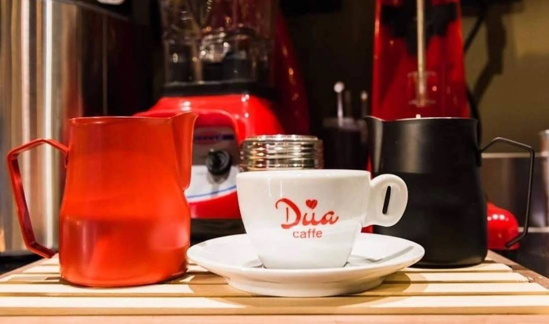 Offerte di lavoro a Tirana, Profession Barista , , Pagamento 35,000  Leke.