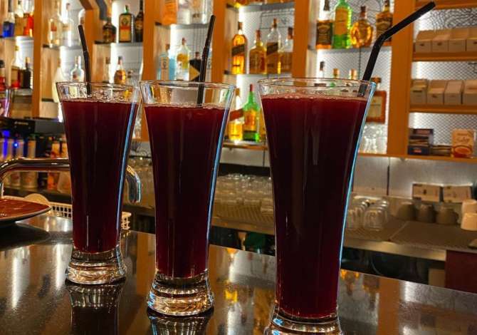 Offerte di lavoro a Tirana, Profession Kamarier/e, Banakier/e, Sanitare  , , Pagamento Trattabile.