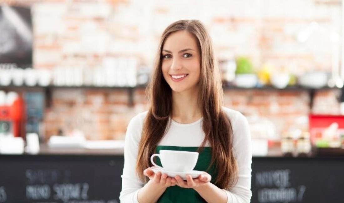 Offerte di lavoro a Valona, Profession Kamarier/e, Banakier/e , , Pagamento Trattabile.