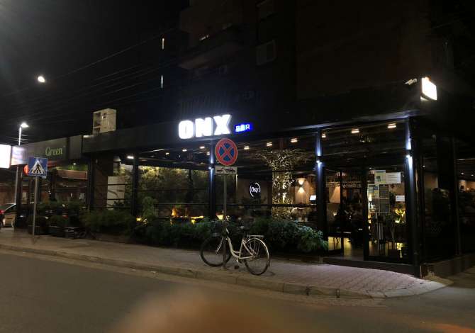 Njoftime Pune per Banakiere ,kamarier/e ne Tirane