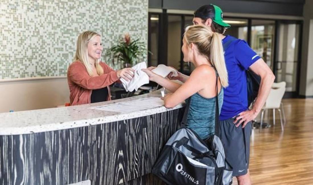 Offerte di lavoro a Tirana, Profession Recepsioniste  , , Pagamento Trattabile.