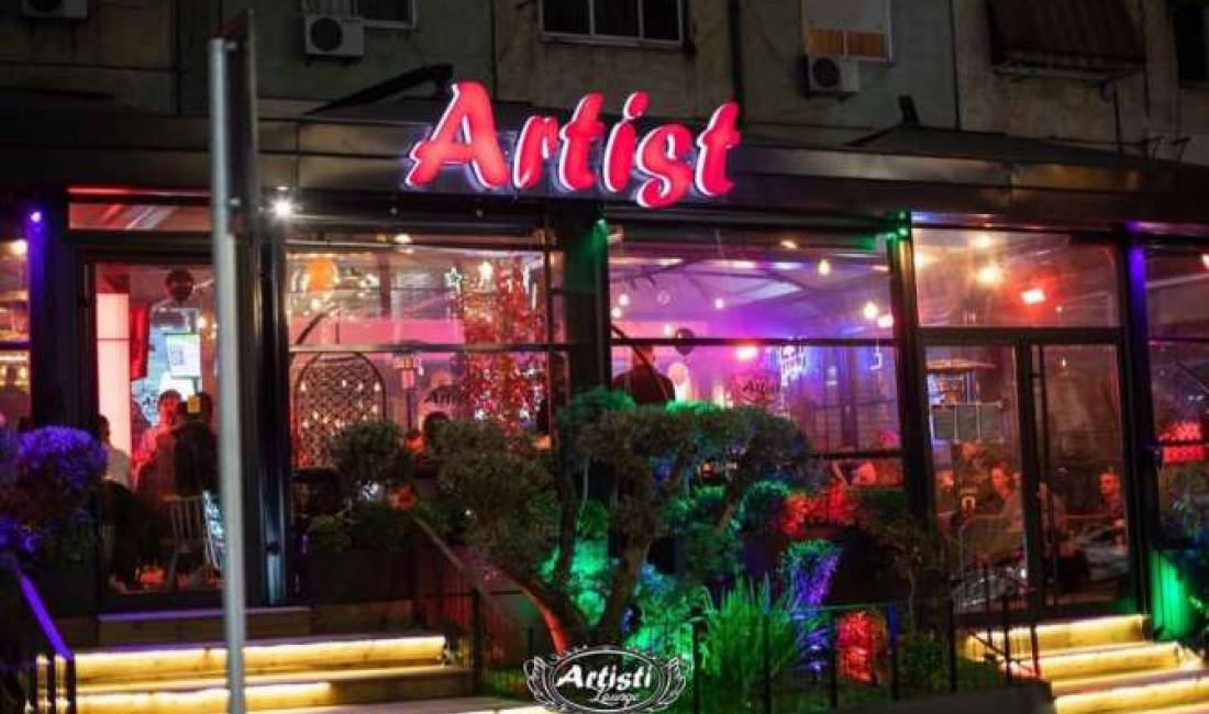 Offerte di lavoro a Tirana, Profession Kamarier/e, Banakier/e, Ndihmes Banakiere, Kuzhinier/e , , Pagamento Trattabile.