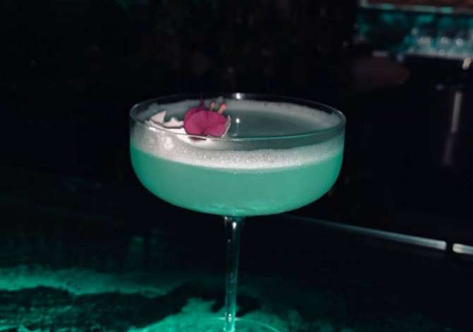 Offerte di lavoro a Durazzo, Profession Kamarier/e , , Pagamento Trattabile.