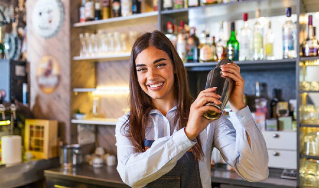 Offerte di lavoro a Tirana, Profession Banakiere  , , Pagamento Trattabile.