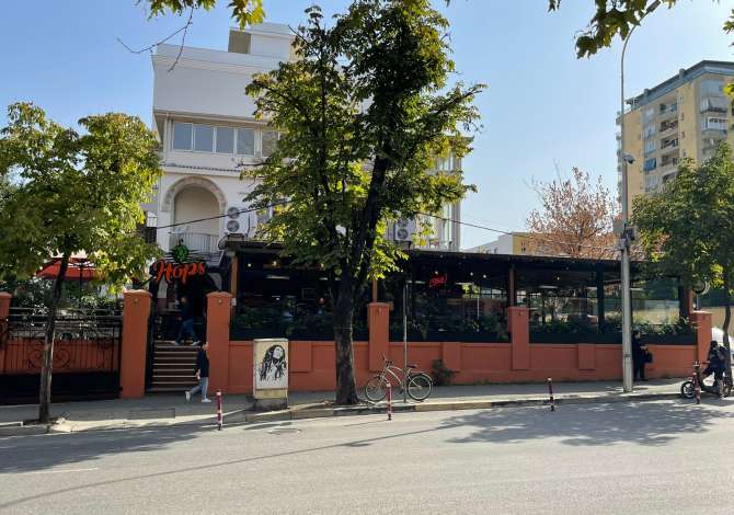 Offerte di lavoro a Tirana, Profession Kamarier, Banakier, Sanitare  , , Pagamento Trattabile.