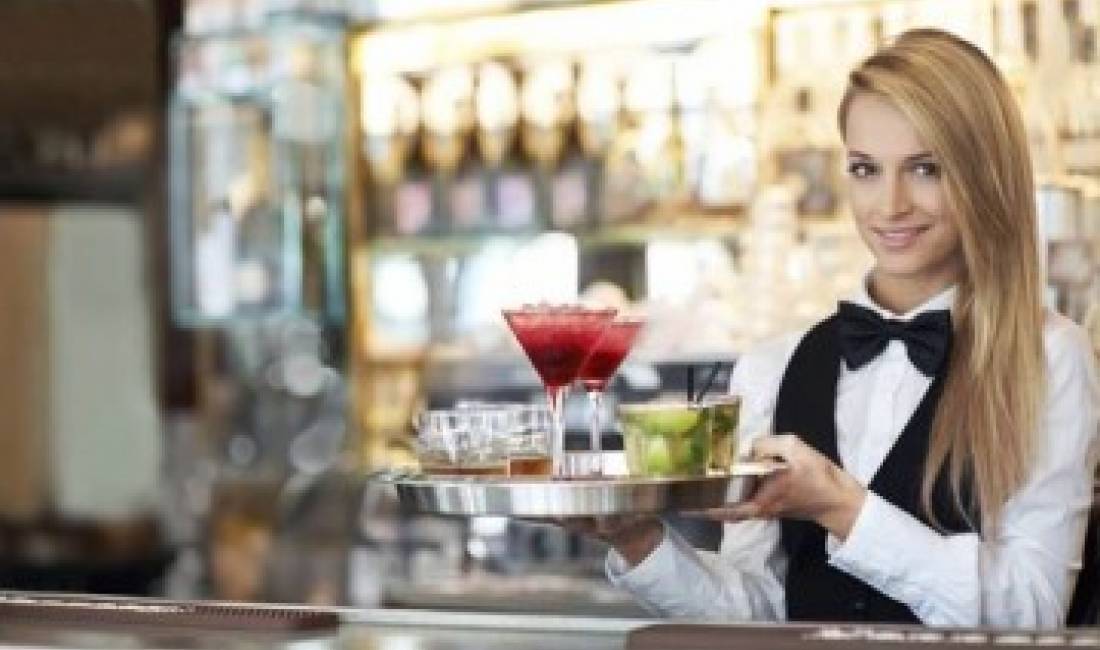 Offerte di lavoro a Tirana, Profession Kamariere, Banakiere  , , Pagamento Trattabile.