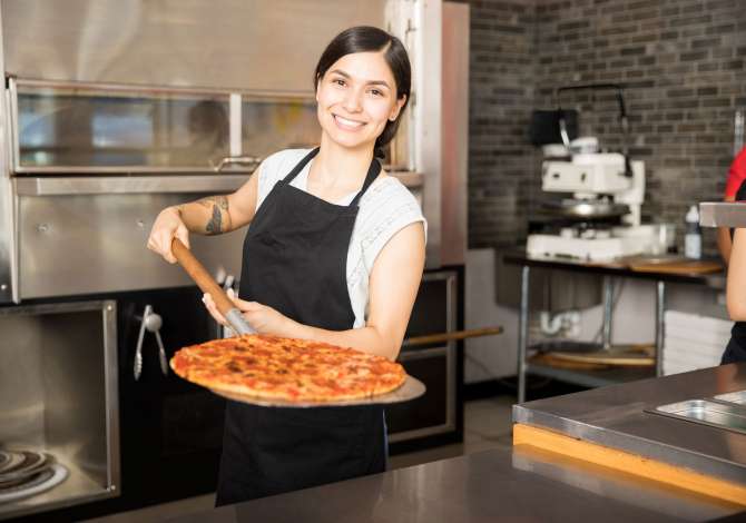 Njoftime Pune per Punonjes/e Fast Food, Motorrist.Krepier/e, Sanitare, Picier/e ne Tirane