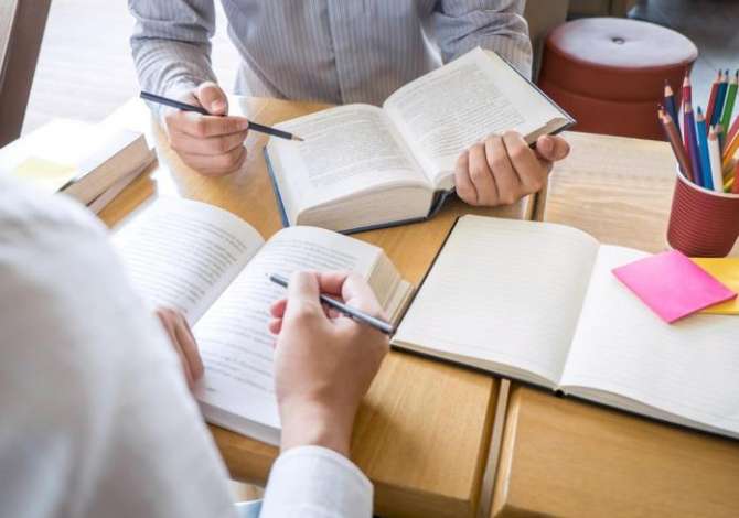 Njoftime Pune per Insegnati di italiano ne Tirane