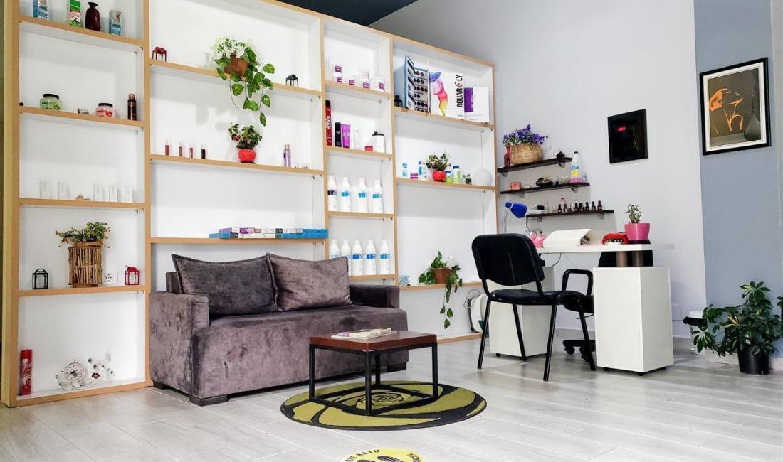 Biznes ne shitje per Estetike & Parukeri ne Tirane 