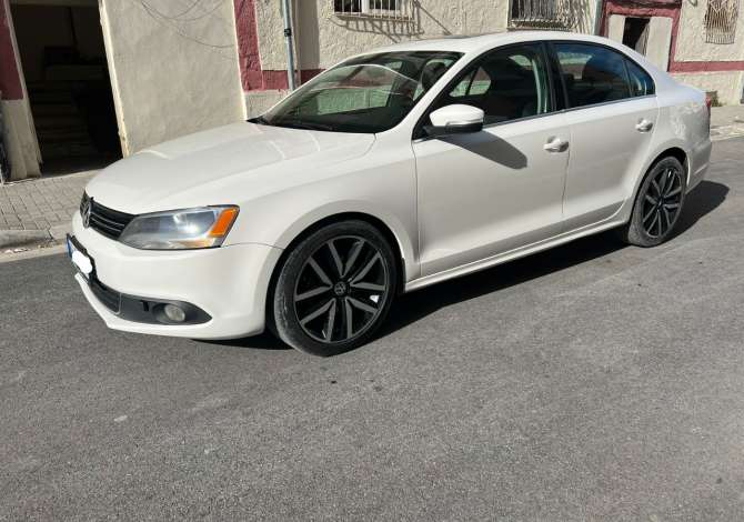 Noleggio Auto a Valona - 40 Euro