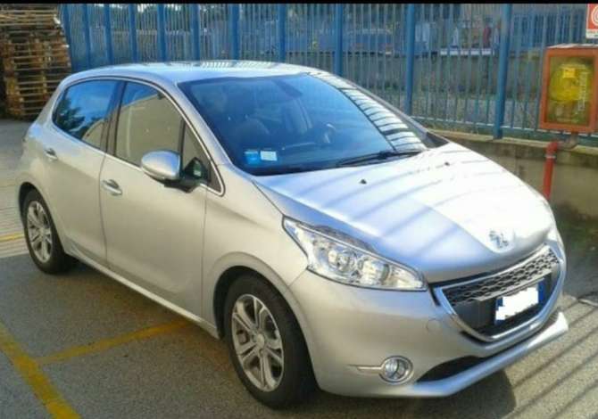 Noleggio Auto a Tirana - 32 Euro