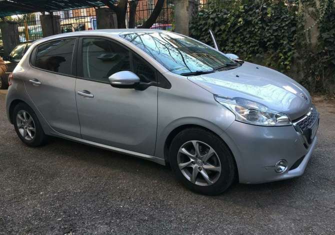 Noleggio Auto a Tirana - 35 Euro