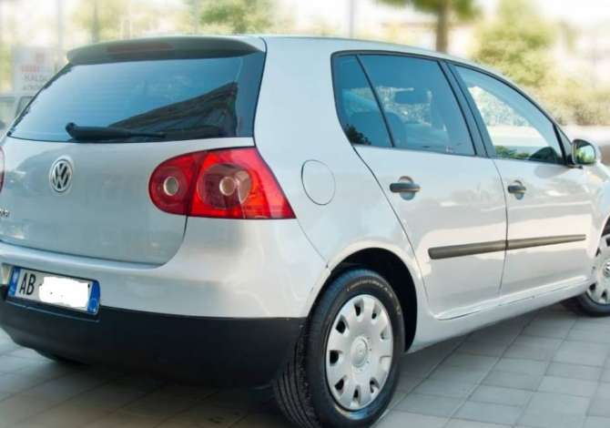 Noleggio Auto a Valona - 33 Euro