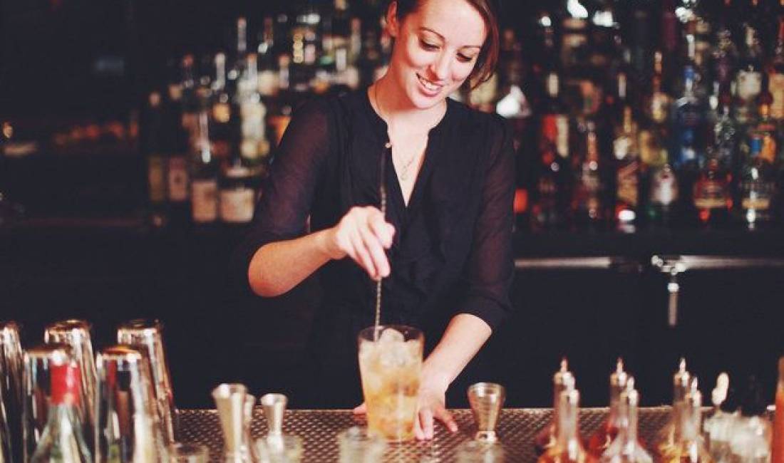 Offerte di lavoro a Tirana, Profession Banakiere, Kamariere  , , Pagamento Trattabile.