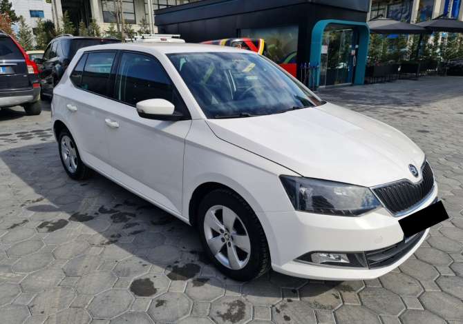 Jepet makina Skoda Fabia me qera duke filluar nga 30 Euro/Dita