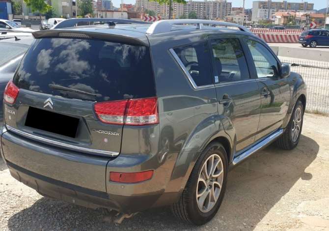 Noleggio Auto a Tirana - 55 Euro