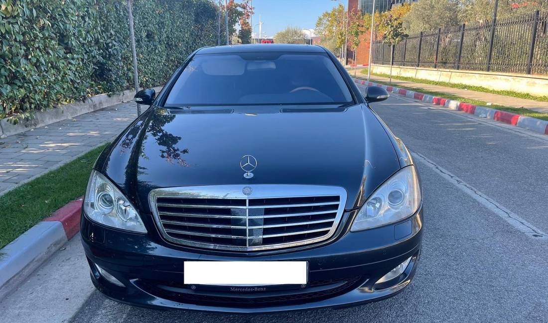 Makina me Qera, Tirane