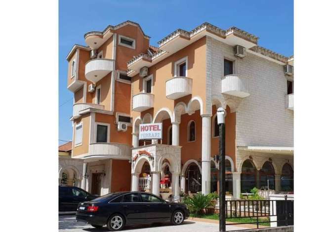 Njoftime Pune per Menaxhere marketingu ,Kuzhiniere, Ndihmes kuzhinjer Sanitare Kamarier Banakiere ne Tirane